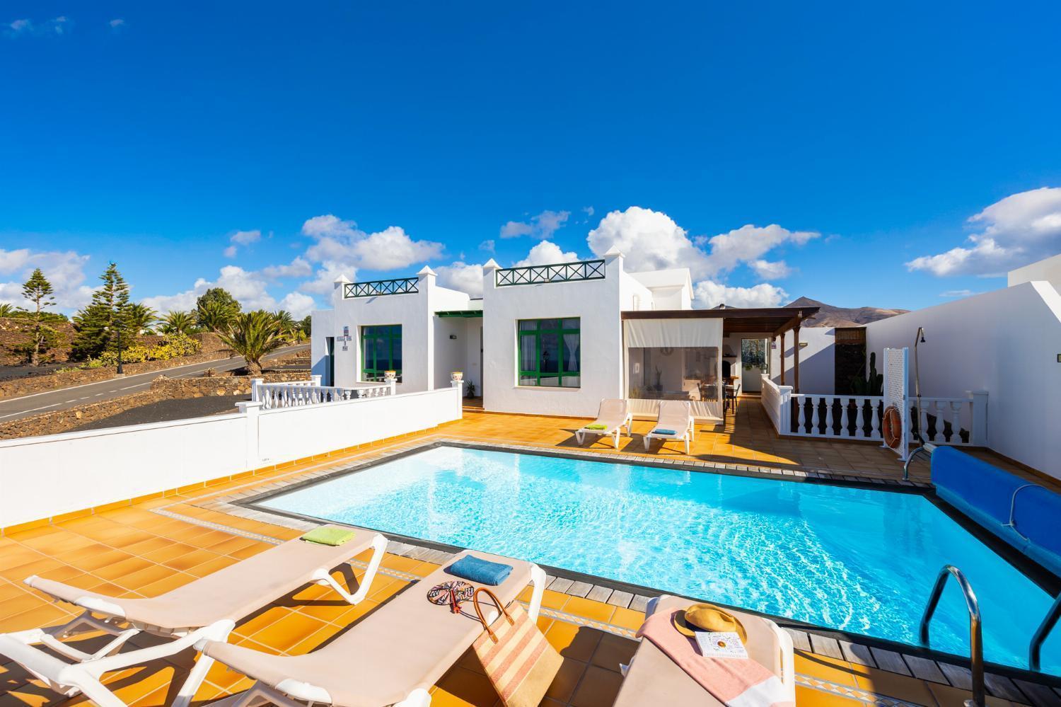 Villa Sol Y Mar 雅伊萨 外观 照片