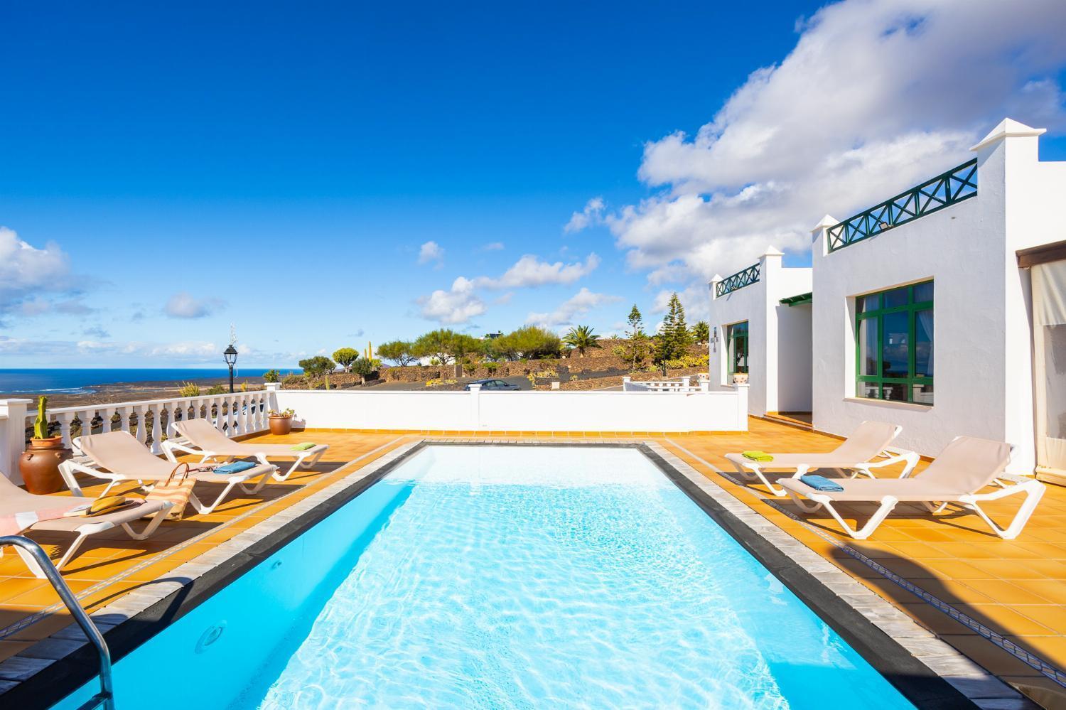 Villa Sol Y Mar 雅伊萨 外观 照片